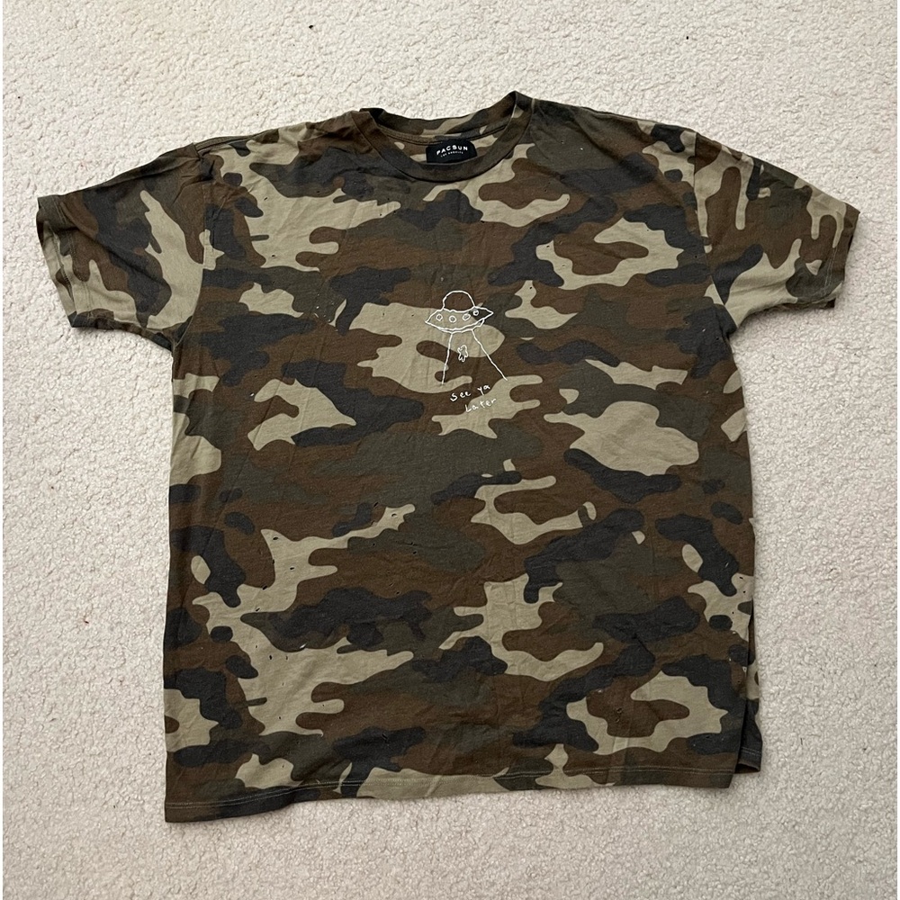 Pacsun distressed camo T Shirt with hand-embroidered detail